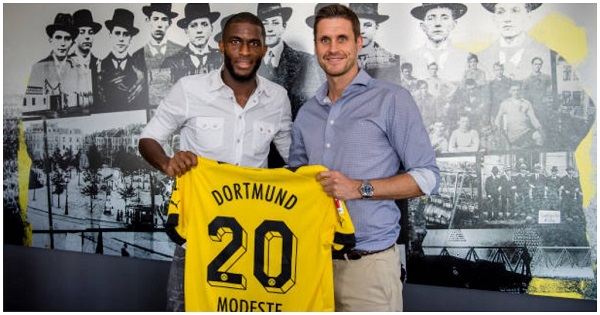 Borussia Dortmund sign Anthony Modeste